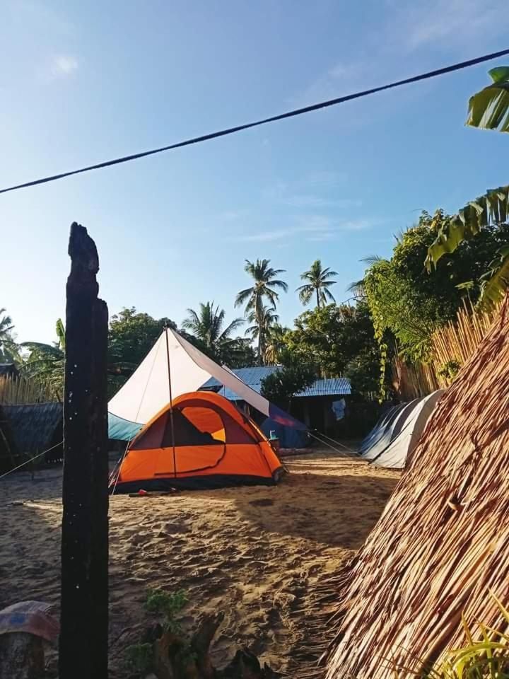 Bucana Kamp Payapa Beachfront El Nido Eksteriør billede